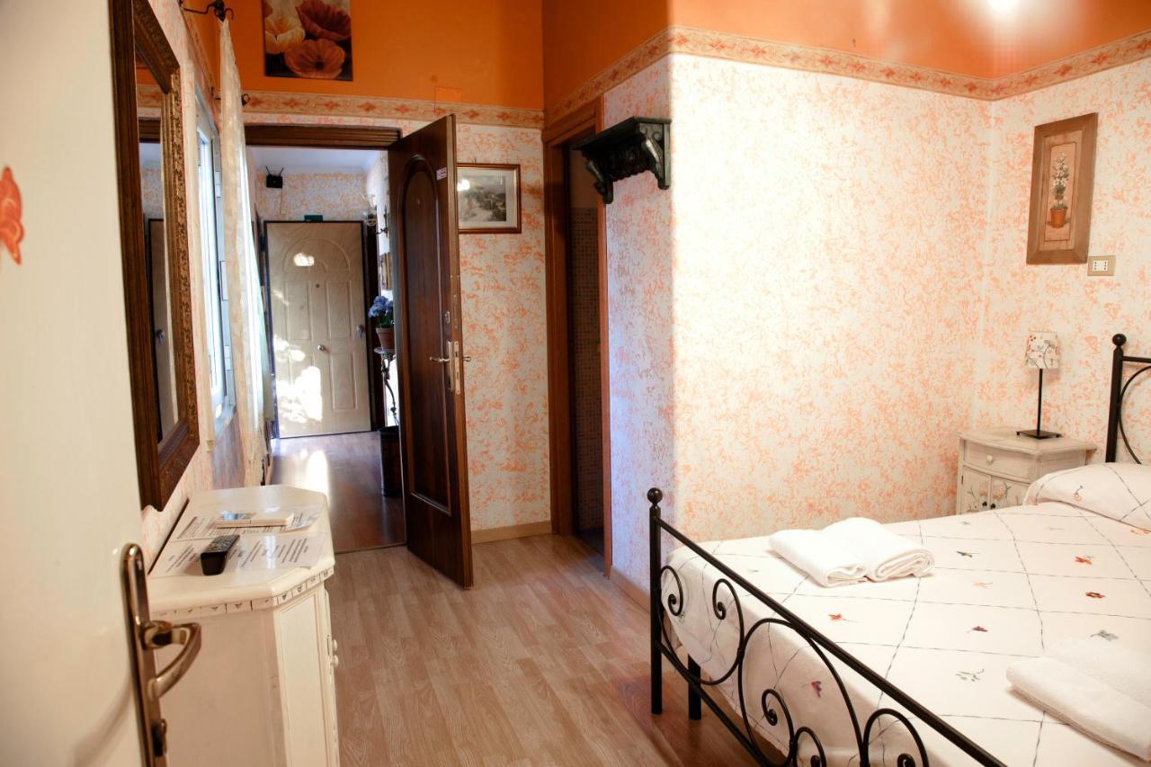 I Gerani Rossi Hotell Rom Exteriör bild